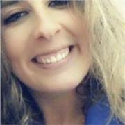 Je suis portugaise d'origine ( en France depuis 11 ans) et parlant couramment le portugais, je peux vous aider á apprendre ou améliorer votre portugais!
Je parle aussi anglais, donc n'hésitez pas à me contacter si besoin!